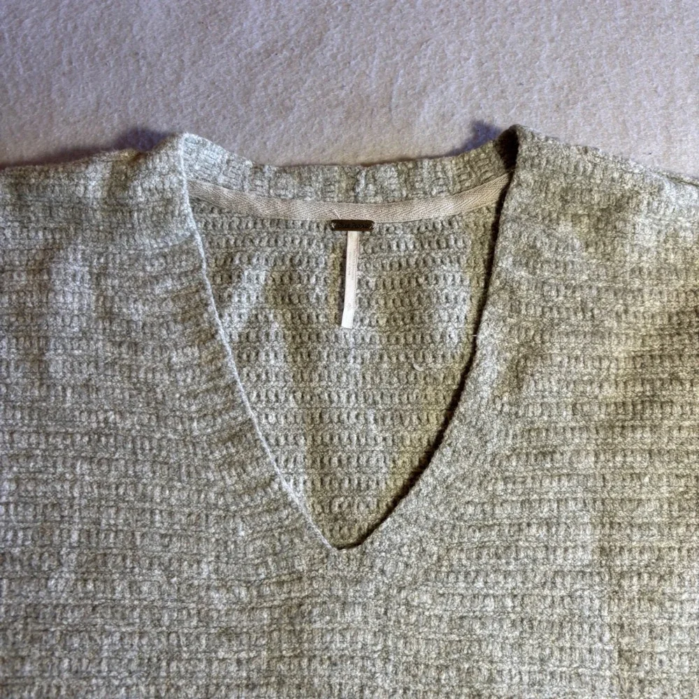 Free People Grey Textured Knit Lace Up‎ Side V Neck Tunic Sweater Size S